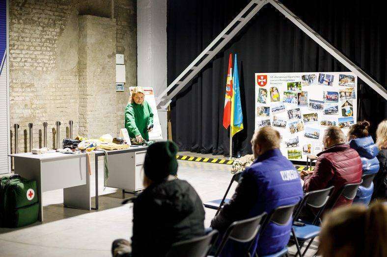 Корпоративні навчання нової реальності: команда West Auto Hub пройшла курс тактичної медицини фото 7